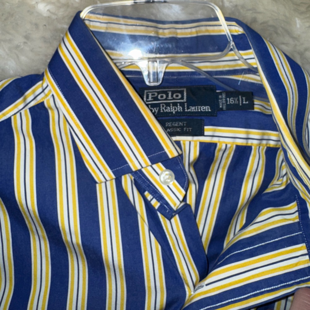 Mens button down - Picture 2 of 5